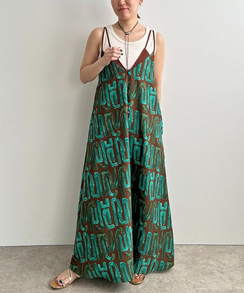 LHELBIE(レルビエ)の「レイヤードライクキャミワンピース(ワンピース・レディース・ネイビー/ブラック/グリーン・M)」の7枚目の写真