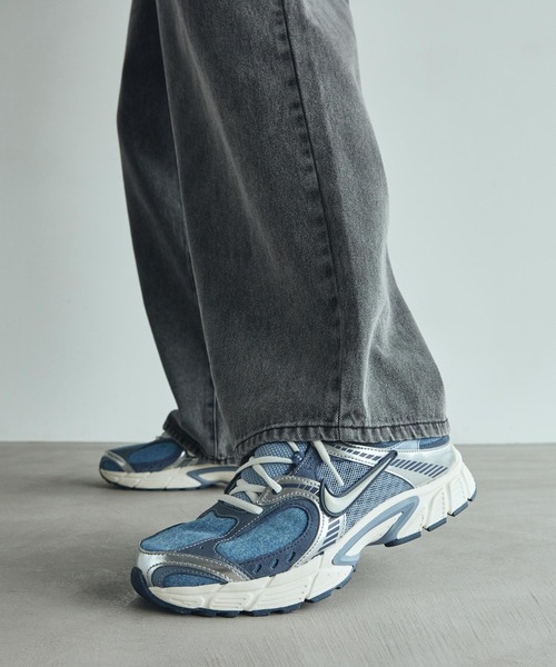 NIKE（ナイキ）の「ナイキ V5 RNR SE メンズシューズ/ Nike V5 RNR SE Men's Shoes IH3649-006 Smokey Blue（スニーカー・メンズ・ブルー系その他・24/24.5/25/25.5/26/26.5/27/27.5/28/28.5/29/30/29.5）」の13枚目の写真