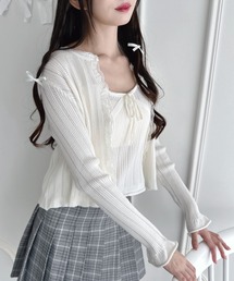 Loueme（ルエム）の「【2点SET】透かし編みリボンキャミ＋レーストリムカーディガン（アンサンブル）」