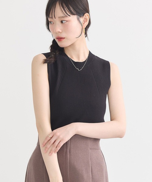 earth music&ecology（アースミュージックアンドエコロジー）の「ランダムリブノースリーブニット（ニット/セーター・レディース・チャコールグレー/ブラック/モカ/アイボリー・S/M）」の3枚目の写真