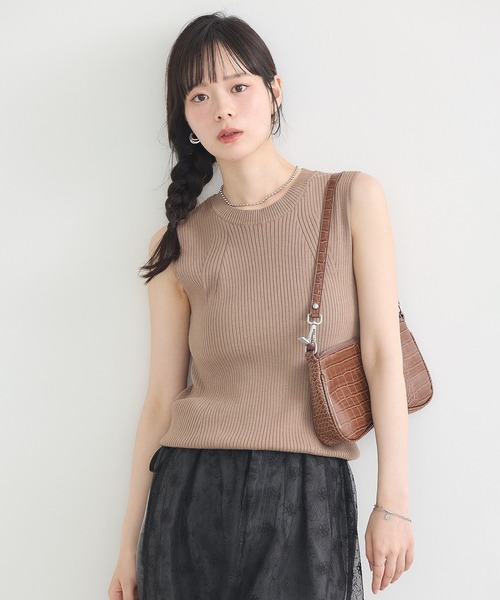 earth music&ecology（アースミュージックアンドエコロジー）の「ランダムリブノースリーブニット（ニット/セーター・レディース・チャコールグレー/ブラック/モカ/アイボリー・S/M）」の5枚目の写真