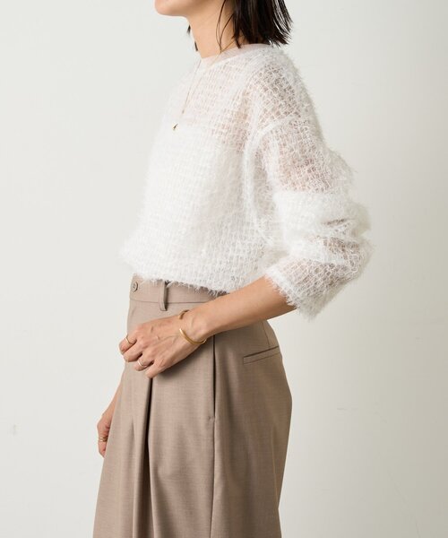 BEARDSLEY(ビアズリー)の「フェザーチュールブラウス(シャツ/ブラウス・レディース・ブラック/ホワイト・FREE)」の4枚目の写真