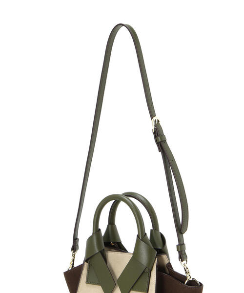 NATURAL BEAUTY BASIC（ナチュラルビューティーベーシック）の「◇リボンハンドルトートバッグ（トートバッグ・レディース・ブラウン系その他/ベージュ系その他/レッド/ブラック・ﾌﾘ-）」の11枚目の写真