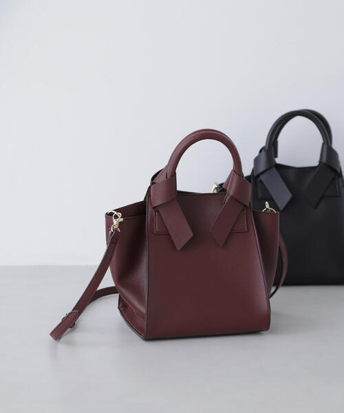 NATURAL BEAUTY BASIC（ナチュラルビューティーベーシック）の「◇リボンハンドルトートバッグ（トートバッグ・レディース・ブラウン系その他/ベージュ系その他/レッド/ブラック・ﾌﾘ-）」の5枚目の写真