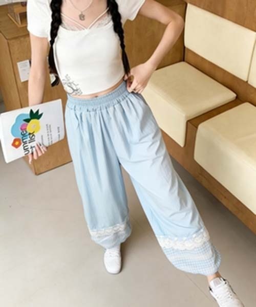 gossip!ロサンゼルス(ゴシップロサンゼルス)の「裾レース フェミニンアラジンパンツ(その他パンツ・レディース・ブルー/グリーン/イエロー・S/M)」の17枚目の写真