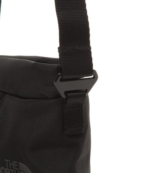 THE NORTH FACE（ザノースフェイス）の「【THE NORTH FACE(ザ・ノース・フェイス)】Pyrenees SH（ショルダーバッグ・レディース・ブラック/カーキ/ライトグレー・FREE）」の13枚目の写真