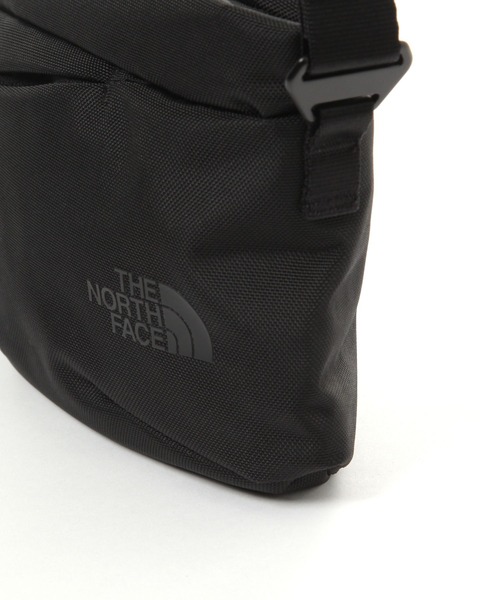 THE NORTH FACE（ザノースフェイス）の「【THE NORTH FACE(ザ・ノース・フェイス)】Pyrenees SH（ショルダーバッグ・レディース・ブラック/カーキ/ライトグレー・FREE）」の14枚目の写真