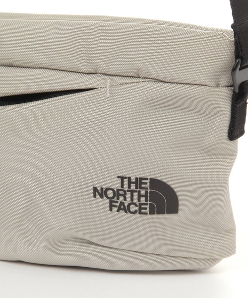 THE NORTH FACE（ザノースフェイス）の「【THE NORTH FACE(ザ・ノース・フェイス)】Pyrenees SH（ショルダーバッグ・レディース・ブラック/カーキ/ライトグレー・FREE）」の19枚目の写真
