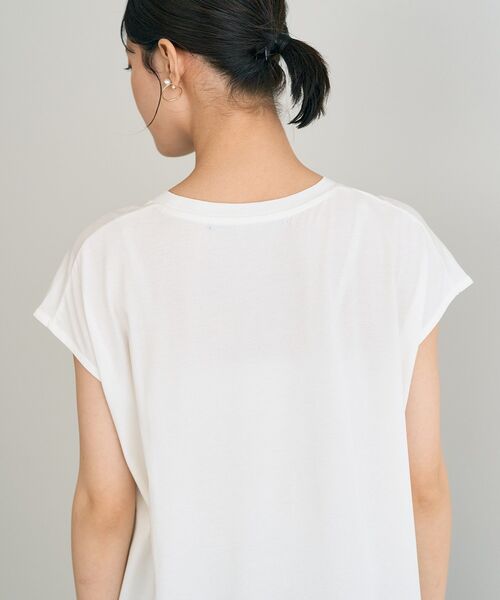 YECCA VECCA（イェッカヴェッカ）の「フォトプリントTee（Tシャツ/カットソー・レディース・ダークベージュ/オフホワイト/ブラック・FREE）」の10枚目の写真