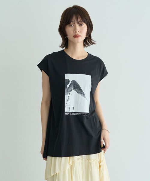 YECCA VECCA（イェッカヴェッカ）の「フォトプリントTee（Tシャツ/カットソー・レディース・ダークベージュ/オフホワイト/ブラック・FREE）」の18枚目の写真