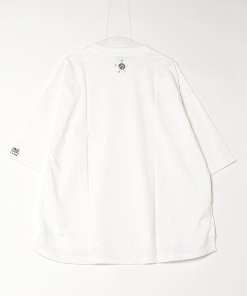 Sunny Smith(サニースミス)の「11.6ウルトラヘビーオンス Heavy Smith ロゴ刺繍 半袖 Tシャツ(Tシャツ/カットソー・メンズ・オフホワイト/ネイビー/チャコール/グリーン・FREE)」の18枚目の写真