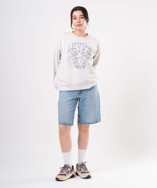 Levi's(リーバイス)の「Levi's/リーバイス グラフィック ヘリテージ クルーネックスウェットシャツ(スウェット・レディース・グレー・S/L/M)」の5枚目の写真