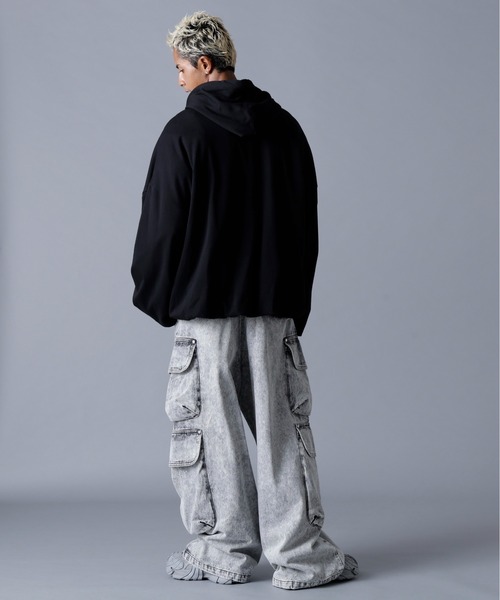 L.H.P(エルエイチピー)の「DankeSchon/ダンケシェーン/BALLOON HOODIE(パーカー・メンズ・ブラック/グレー・M/L)」の5枚目の写真