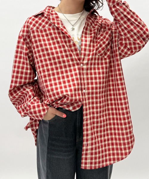 DOUBLE NAME（ダブルネーム）の「ギンガムチェックBACK刺しゅうチュニックシャツ（シャツ/ブラウス・レディース・レッド/ブラック・FREE）」の5枚目の写真