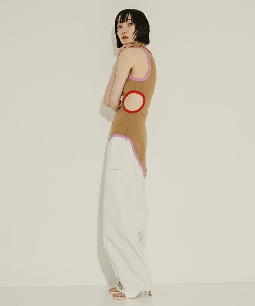 AKANE UTSUNOMIYA(アカネウツノミヤ)の「【AKANE UTSUNOMIYA/アカネウツノミヤ】WAO-FCT59-2012/リンガーキャミ/秋服(タンクトップ・レディース・ブラウン/ネイビー・36)」の17枚目の写真