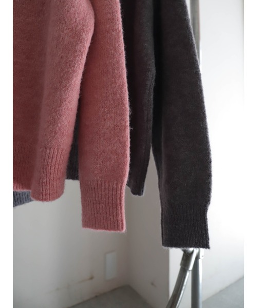 FIL DE FER（フィルデフェール）の「アルパカ混ソフトスラブ　ヘンリーネックP/O（ニット/セーター・レディース・チャコールグレー/ピンク・FREE）」の20枚目の写真