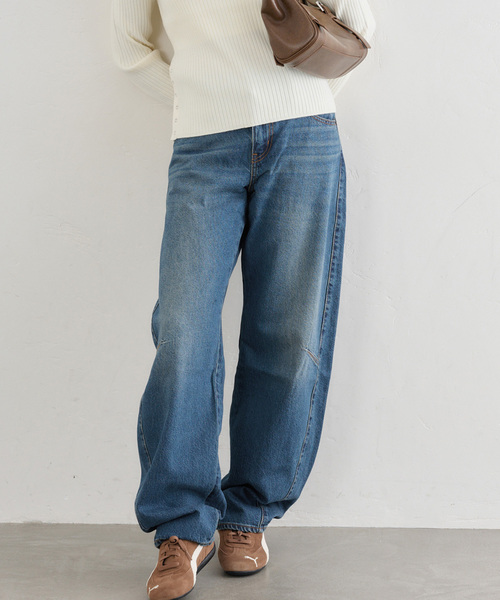 U by SPICK&SPAN（ユーバイスピックアンドスパン）の「LEVI'S/リーバイス BAGGY DAD BARREL（デニムパンツ・レディース・ブラック系その他/ブルー・27cm/26cm/25cm）」の14枚目の写真