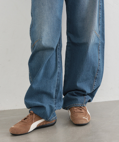 U by SPICK&SPAN（ユーバイスピックアンドスパン）の「LEVI'S/リーバイス BAGGY DAD BARREL（デニムパンツ・レディース・ブラック系その他/ブルー・27cm/26cm/25cm）」の18枚目の写真