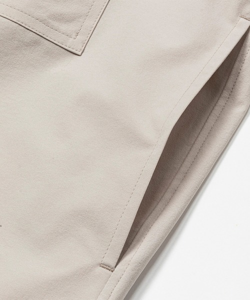meanswhile（ミーンズワイル）の「All-Weather Stretch SH（シャツ/ブラウス・メンズ・ベージュ系その他/チャコール/ブラック・2(M)/1(S)/3(L)/4(XL)）」の6枚目の写真