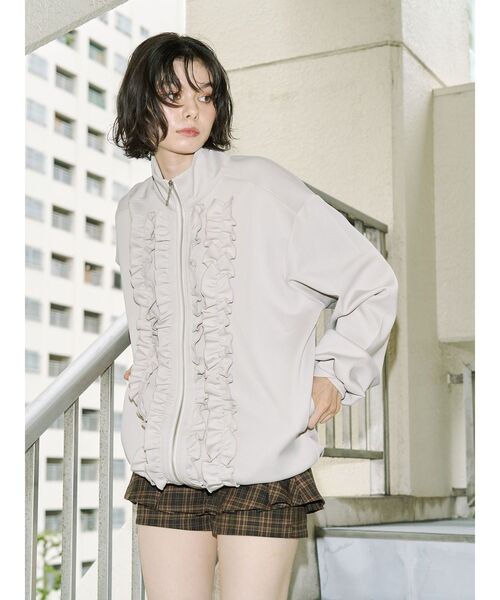 jouetie（ジュエティ）の「ルーズフリルトラックジャケット【セットアップ対応】（ジャージ・レディース・アイボリー/ブラック/ボルドー・MEDIUM）」の12枚目の写真