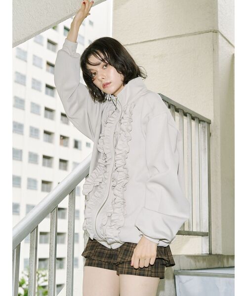 jouetie（ジュエティ）の「ルーズフリルトラックジャケット