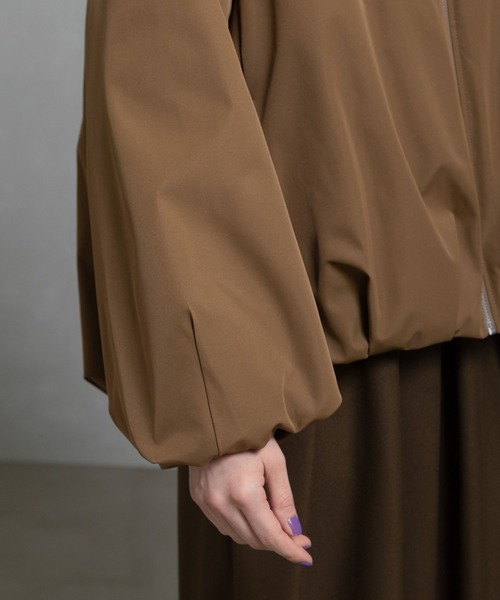 MARECHAL TERRE（マルシャルテル）の「タックブルゾン（ブルゾン・レディース・ブラック/ネイビー/グリーン/キャメル・MEDIUM）」の13枚目の写真