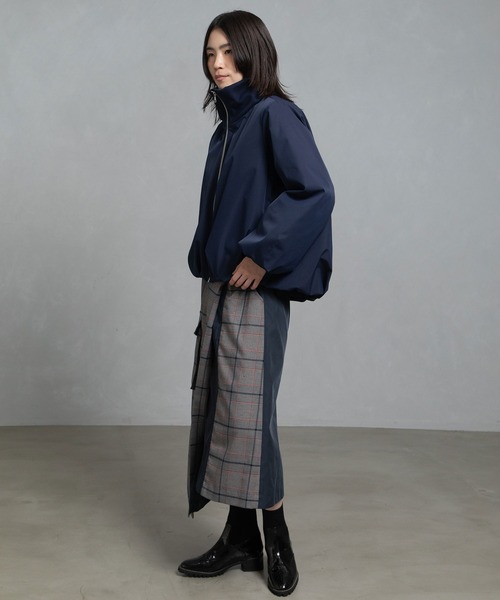 MARECHAL TERRE（マルシャルテル）の「タックブルゾン（ブルゾン・レディース・ブラック/ネイビー/グリーン/キャメル・MEDIUM）」の21枚目の写真