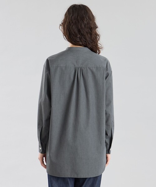 MACKINTOSH PHILOSOPHY(マッキントッシュ フィロソフィー)の「GREY LABEL シャンブレーバンドカラーシャツ(シャツ/ブラウス・レディース・チャコールグレー/ブラウン・2/6)」の12枚目の写真