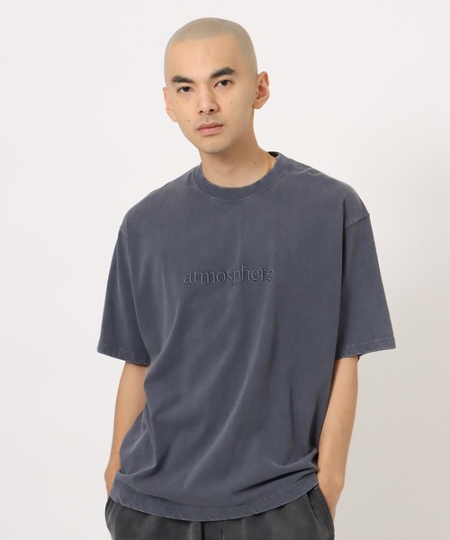 atmos(アトモス)の「atmos atmosphere Logo T-shirt / アトモス アトモスフィア ロゴ Tシャツ(Tシャツ/カットソー・メンズ・ベージュ/ブラック/ブルー/バーガンディー・M/XL/L/XXL)」の3枚目の写真