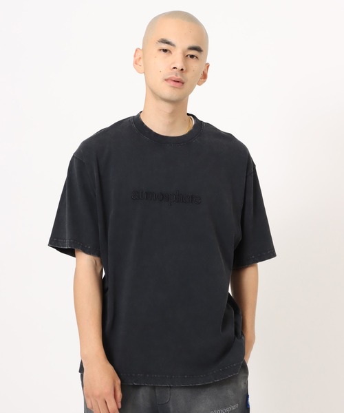 atmos(アトモス)の「atmos atmosphere Logo T-shirt / アトモス アトモスフィア ロゴ Tシャツ(Tシャツ/カットソー・メンズ・ベージュ/ブラック/ブルー/バーガンディー・M/XL/L/XXL)」の2枚目の写真