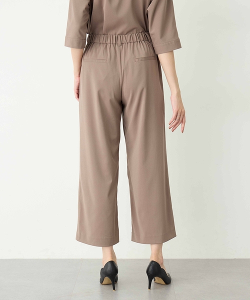 A/C DESIGN BY ALPHA CUBIC（エーシーデザインバイアルファキュービック）の「ストレッチストレートパンツ【セットアップ対応・シワになりにくい・ウエストゴム】（その他パンツ・レディース・ブラック/モカ・64/67/70）」の5枚目の写真