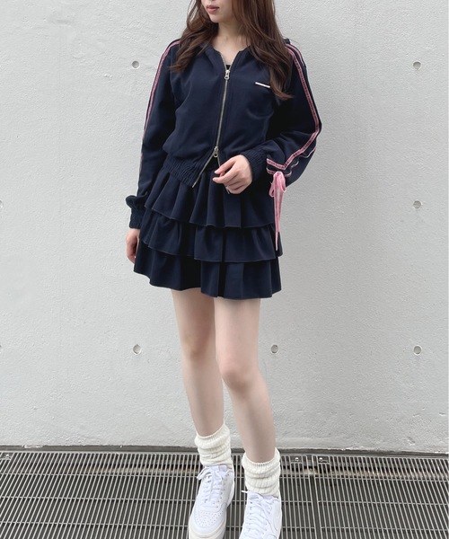 one way(ワンウェイ)の「裏毛ティアードスカート(スカート・レディース・ホワイト/ネイビー/グレー/チャコールグレー/ベージュ・FREE)」の10枚目の写真