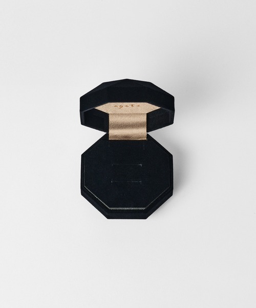 agete(アガット)の「《Limited Edition》K10ダイヤモンドセットリング(リング・レディース・マルチ・#11/#13/#15)」の4枚目の写真