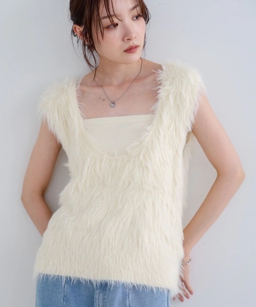 Bab（バブ）の「前後2WAYシャギーベスト（ベスト・レディース・アイボリー/グレー/ベージュ・FREE）」の4枚目の写真