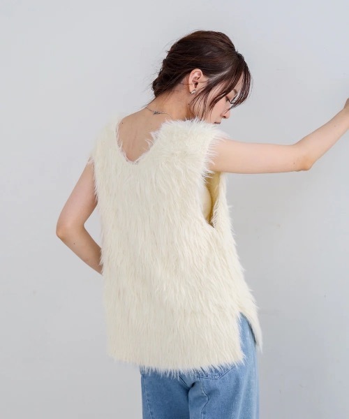 Bab（バブ）の「前後2WAYシャギーベスト（ベスト・レディース・アイボリー/グレー/ベージュ・FREE）」の13枚目の写真