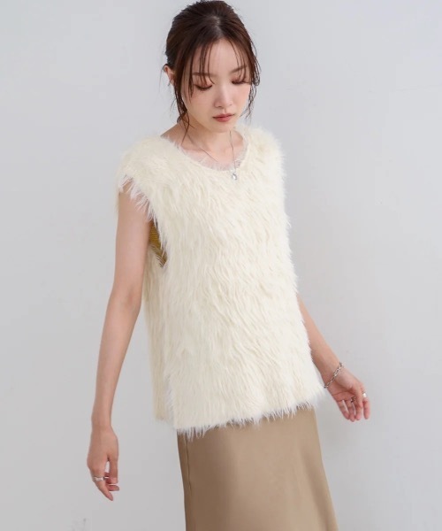 Bab（バブ）の「前後2WAYシャギーベスト（ベスト・レディース・アイボリー/グレー/ベージュ・FREE）」の19枚目の写真