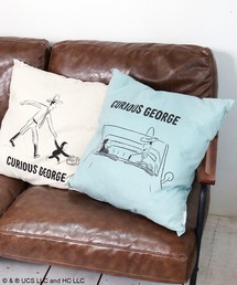 ACCOMMODE（アコモデ）の「【365Curious】Curious George スクエアクッション（クッション/クッションカバー）」