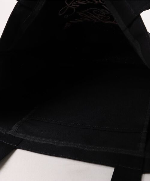 Maison de FLEUR（メゾンドフルール）の「ブランドロゴ刺繍スクエアトートバッグ（トートバッグ・レディース・アイボリー/ライトピンク/ブラック・FREE）」の19枚目の写真