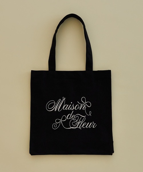 John Galliano ブルゾン トートバッグ 刺繍 英字 2点セット John Galliano ブルゾン トートバッグ 刺繍 英字 2点セット John