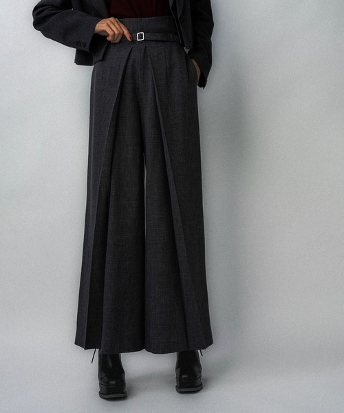 HARE（ハレ）の「チェックハイウエストタックパンツ(HARE)（その他パンツ・レディース・グレー/ネイビー・FREE）」の5枚目の写真