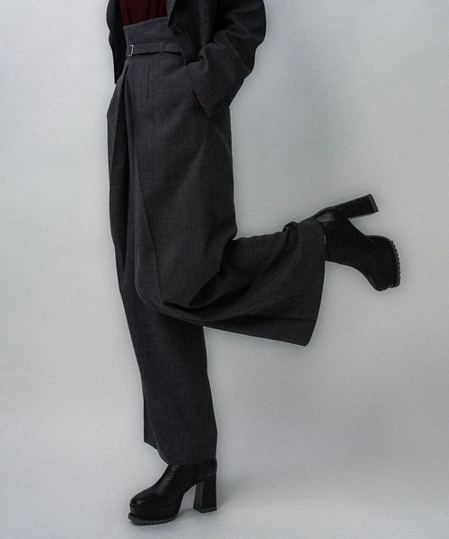 HARE（ハレ）の「チェックハイウエストタックパンツ(HARE)（その他パンツ・レディース・グレー/ネイビー・FREE）」の6枚目の写真