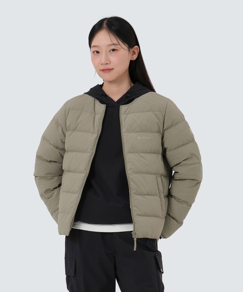 Snow Peak(スノーピーク)の「SnowPeak / Land Wmn's LW Down Jacket ランドウィメンズ LW ダウンジャケット 海外限定(ダウンジャケット/コート・レディース・ブラック/オリーブ/ライトベージュ/アイボリー・S/M/L)」の4枚目の写真