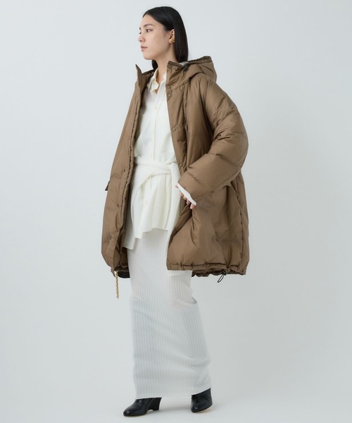 Chaos（カオス）の「Chaos(カオス)/ ◇金子綾さんYouTube紹介◇【REMI RELIEF】別注ロングダウン（ダウンジャケット/コート・レディース・モカ/カーキ/グレー系その他・FREE）」の15枚目の写真