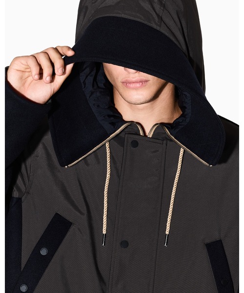 ARMANI EXCHANGE(アルマーニエクスチェンジ)の「【A|X アルマーニ エクスチェンジ】バイカラー フーデッドコート(モッズコート・メンズ・ブラウン・MEDIUM/SMALL/X-SMALL/LARGE/X-LARGE)」の3枚目の写真
