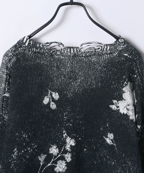 JEANASIS（ジーナシス）の「BlurフラワープリントVカーディガン/604991