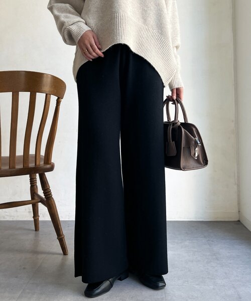 Chez toi（シェトワ）の「サイドリブセミフレアニットパンツ（その他パンツ・レディース・グレー/ブラック/ベージュ・FREE）」の6枚目の写真