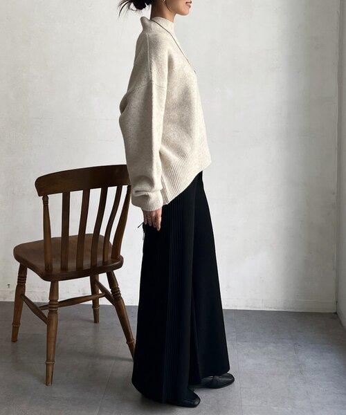 Chez toi（シェトワ）の「サイドリブセミフレアニットパンツ（その他パンツ・レディース・グレー/ブラック/ベージュ・FREE）」の12枚目の写真