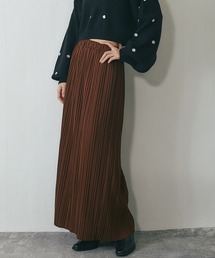 プリーツロングスカート