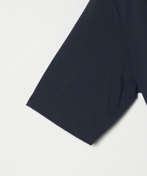 three dots（スリードッツ）の「パウダリーコットン スキッパーポロ（ポロシャツ・メンズ・ブラウン系その他・LARGE/MEDIUM/SMALL/X-LARGE）」の4枚目の写真