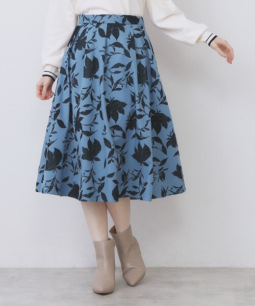 セール】フラワータックフレアスカート【洗濯機OK/イージーアイロン/防